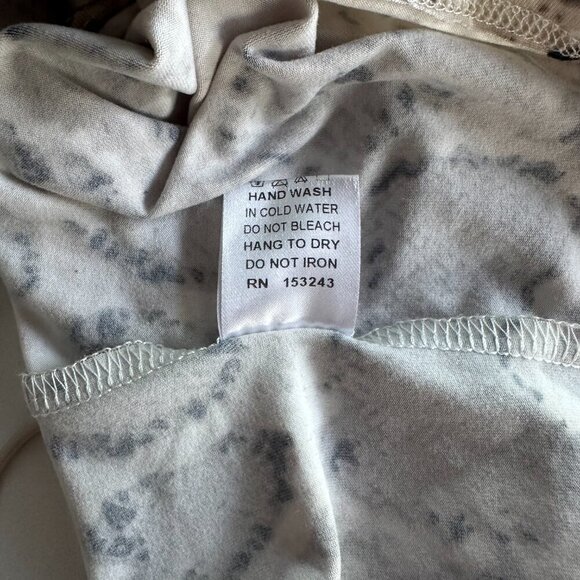 FASHION NOVA | Snake Print Crop Top | Beige Neutral | Size Small - Picture 14 of 16